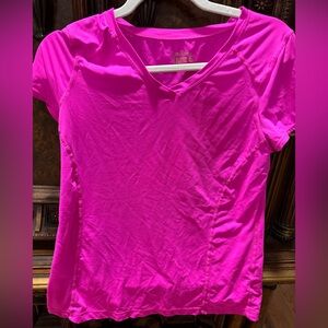 NWOT Lilly Pulitzer size M athletic top
